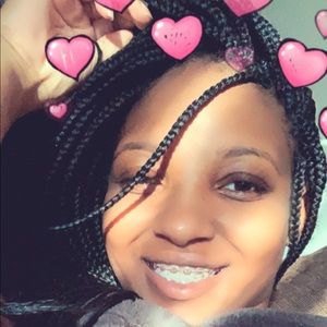 Meet your Posher, Kierra